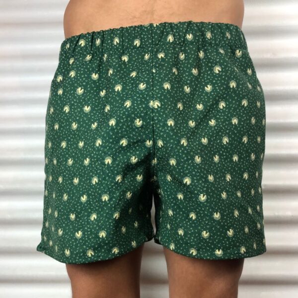 short-homme-upcycle-poches-vert-fonce